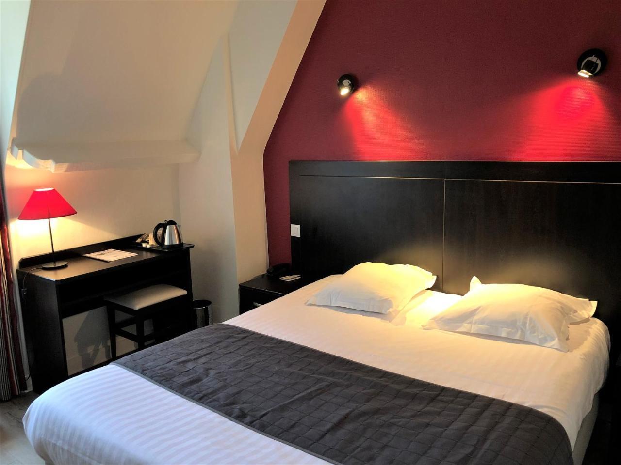 Hotel La Hoirie Sarlat-la-Caneda Exterior photo